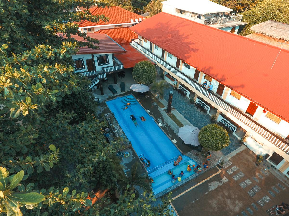 Bella Beach Resort Batangas Lian Extérieur photo
